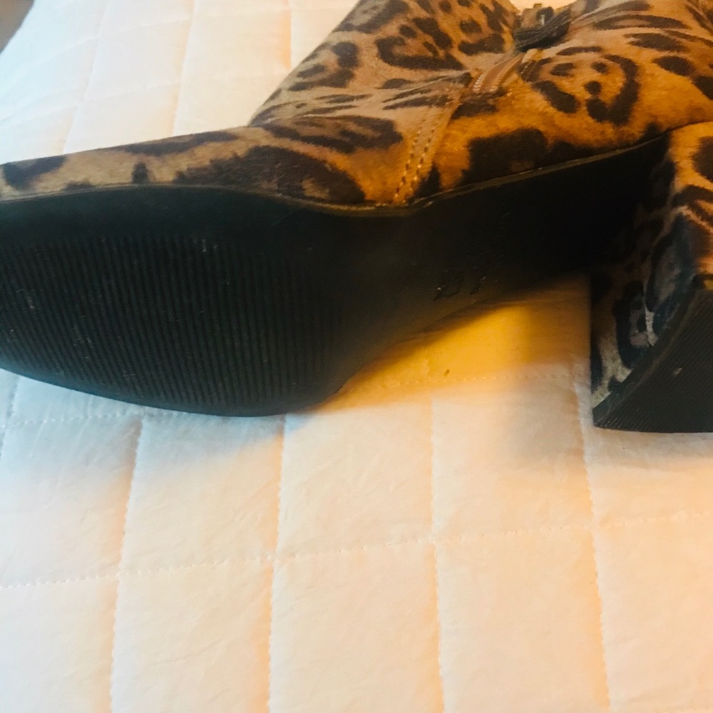 Boots - Picture 2 of 2